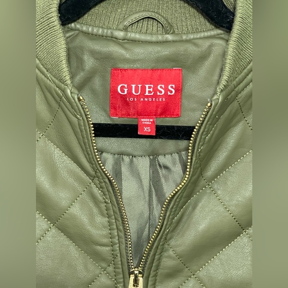 GUESS Marine Quilted Cropped Jacket (Green) - Picture 3 of 6